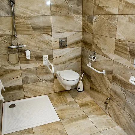 Pod Szyszkami Hotel