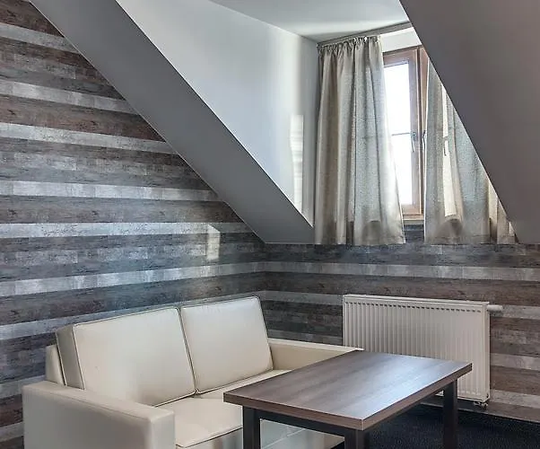 Pod Szyszkami Kozmin